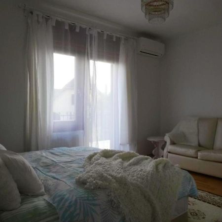 Laszlo Apartman Appartement Tihany Buitenkant foto