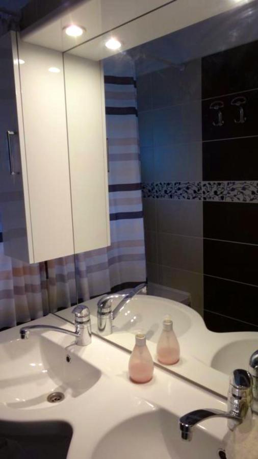 Laszlo Apartman Appartement Tihany Buitenkant foto